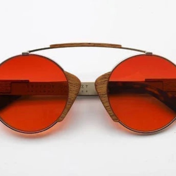 Bohten Wakanda Forever Capsule: Moto - Picture 2 of 3